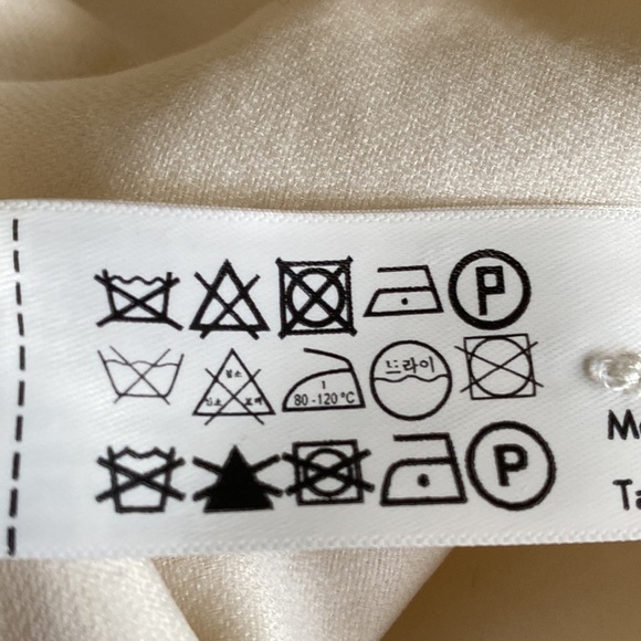 NWT. Massimo Dutti Cream Long Dress With Tie Detail. Size S. - Picture 10 of 10